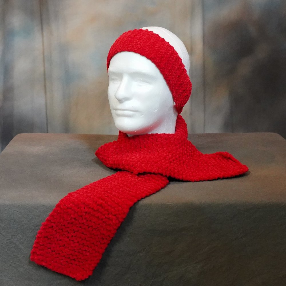 Red knitted scarf & headband set